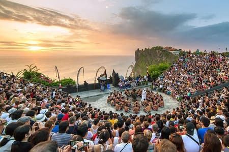 Half-Day Tour: Uluwatu Temple and Kecak Fire Dance Show