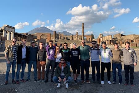 Tour exclusivo PompéiaI com seu arqueólogo em um pequeno grupo