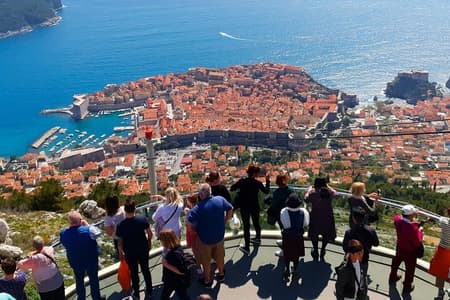 Dubrovnik Panorama Sightseeing con guía turístico en minivan