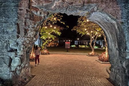 Manila by Night: Discovering City Highlights with Intramuros 