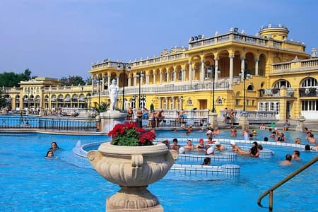 Budapest Széchenyi Spa with Danube Cruise and Optional Dinner