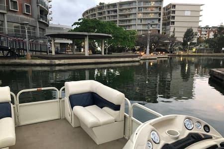 Luxury Canal Boat Cruise - Fun Things Durban Ushaka