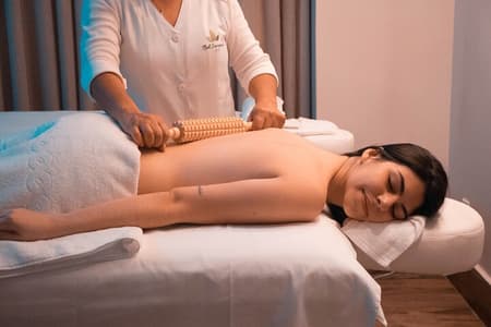 2 Hours full body Massage Spa Package in Kathmandu