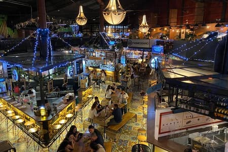 Excursão privada e noturna pela cidade de Medellín