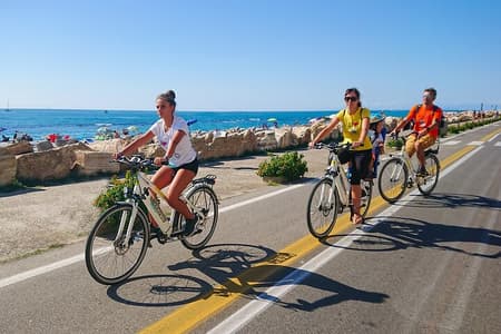 Fietstour door Pisa: De weg naar de zee