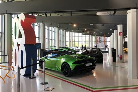 Cars&Food : Lambo, Ferrari, Parmigiano, Balsamic, PrivateTransport