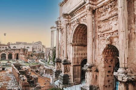 Colosseum, Palatine Hill and Roman Forum with Guided Tour