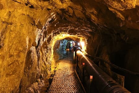 Private DMZ Insider Tour : Treffen Sie einen NK Defector, 3. Tunnel & Brücke