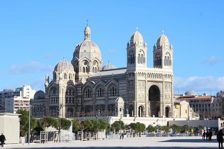 Marseille Private Custom Walking Tour with A Guide (Private Tour)