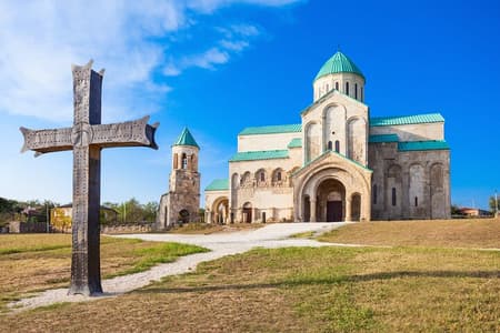 Catedral de Bagrati, Monasterio Gelaty, Monasterio Motsameta de Kutaisi