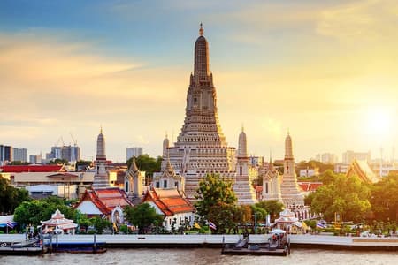 Bangkok Three Temple City Tour to Wat Traimit, Wat Pho, Wat Arun