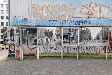Walking on the Wall: 3-Hour Tour in Berlin