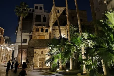 Tour por el distrito histórico de Yeda por un guía local