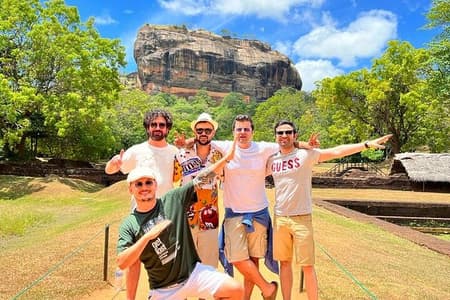 From Colombo: Sigiriya and Dambulla Day Trip and Safari