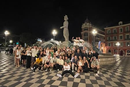 The Original Nice Free Pub Crawl (Tip Based Experience)