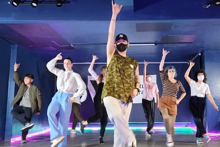 K-pop Dance Class in Seoul (Incl. video shooting & editing)