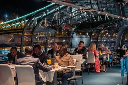Budapest Danube Dîner croisière aux chandelles avec musique live