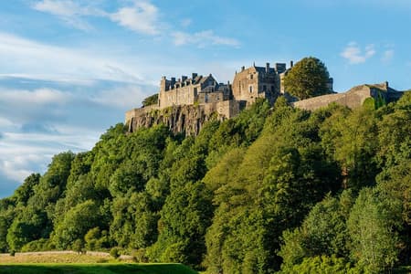 Stirling Castle, Loch Lomond and Cruise Day Tour from Glasgow