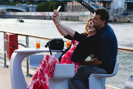 Parigi San Valentino Cena romantica Crociera sulla Senna