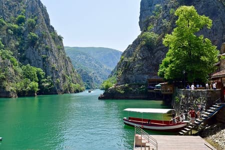 Private Tour durch den Canyon Matka und Skopje ab Ohrid