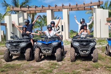 Ossseliche Quadtour em Zanzibar