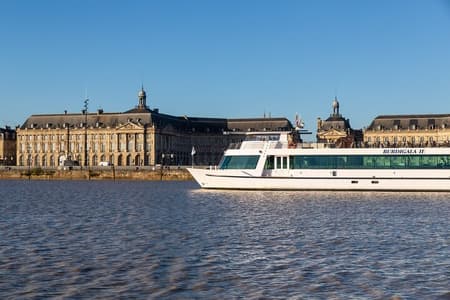 Bordeaux by the Water commented cruise