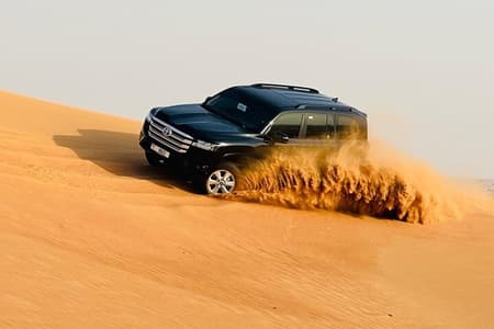 Dubai: VIP Evening Desert Safari, Camel, BBQ Dinner & Dune Bash