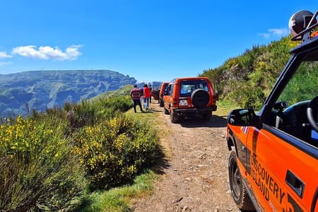 Excursão de meio dia Jeep Safari Câmara de Lobos Cabo Girão