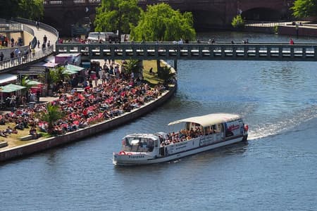 Berlino : 1 - hr Tour in barca con Guida Live Bilingue (DE/EN)