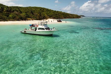 Culebra Snorkel and Beach Day with Lunch and Drinks