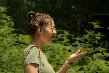 La Fortuna Arenal Bird Feeder Station and Butterfly Garden