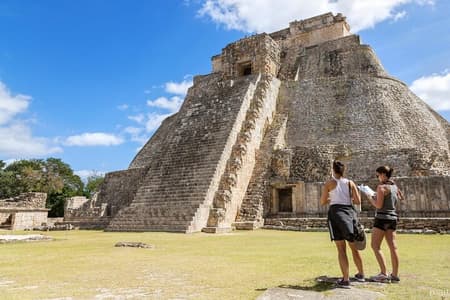Tour to Uxmal Kabah and Chocolate Museum from Mérida