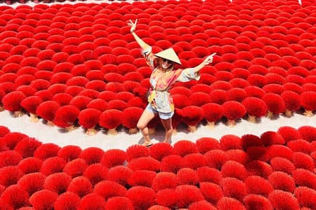 Incense Village, Hat & Lacquer Artisanal Tour Options From Hanoi
