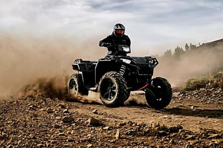 Marrakech : balade en quad et chameau avec coucher de soleil, dîner et spectacle