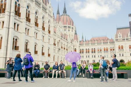 Budapest free walking tour: Parliament and Shoes Memorial