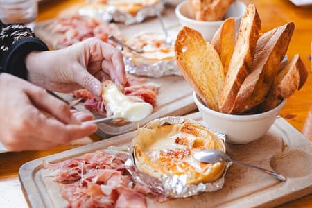 Marseille Food Tour – Full Meal of Local Tastes by Do Eat Better