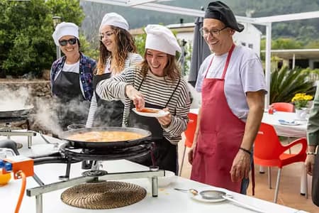 Cours de cuisine authentique de paella valencienne