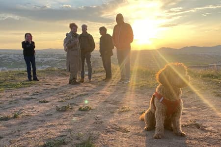 Red & Rose Valley Sunset Hiking Tour with a Trekking Dog "Oscar"