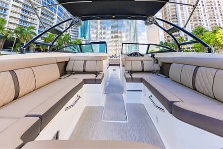 Best of Miami: Private Top-Rated Boat Charter & Guided Experience