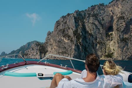 Excursion d'une journée en bateau semi-privé Capri & Blue Grotto au départ de Sorrente