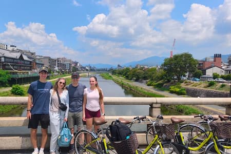 KIYOTO’s Kyoto privé e-fietstour: hoogtepunten & verborgen pareltjes