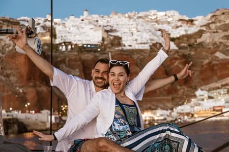 Santorini Catamaran Cruise with Greek Meal, Open-Bar and Sunset