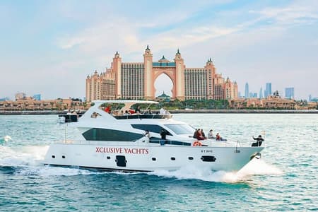 Dubai Marina Yacht Tour with Breakfast or BBQ