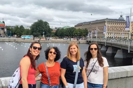 Tour privado a pie por Estocolmo con un local