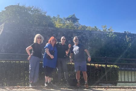 Excursión privada a pie por Osaka con un local