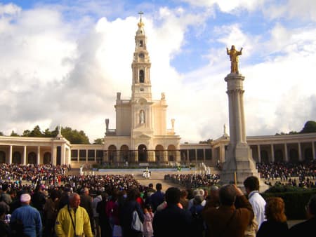 Oferta de Desconto Especial: Descubra Óbidos, Nazaré, Batalha e Fátima