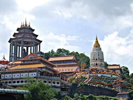 Hill and Temple Sightseeing - Half Day Tour