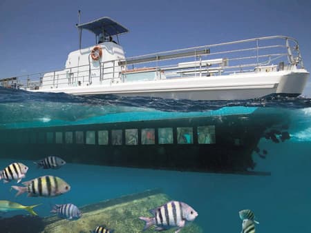 Semisubmarino Seaworld Explorer