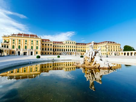 Utforska Wien med Schoenbrunn Palace Skip the Line Ticket - Halvdagstur
