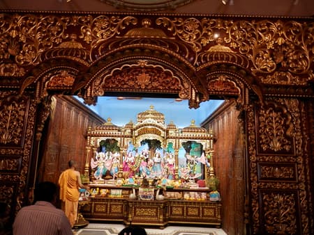 Temples and mosques tour